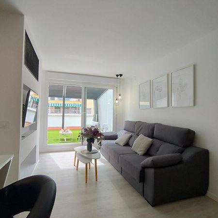 Casa Mallen, Con Amplia Terraza, En El Barrio De Nervion Sevilha Exterior foto